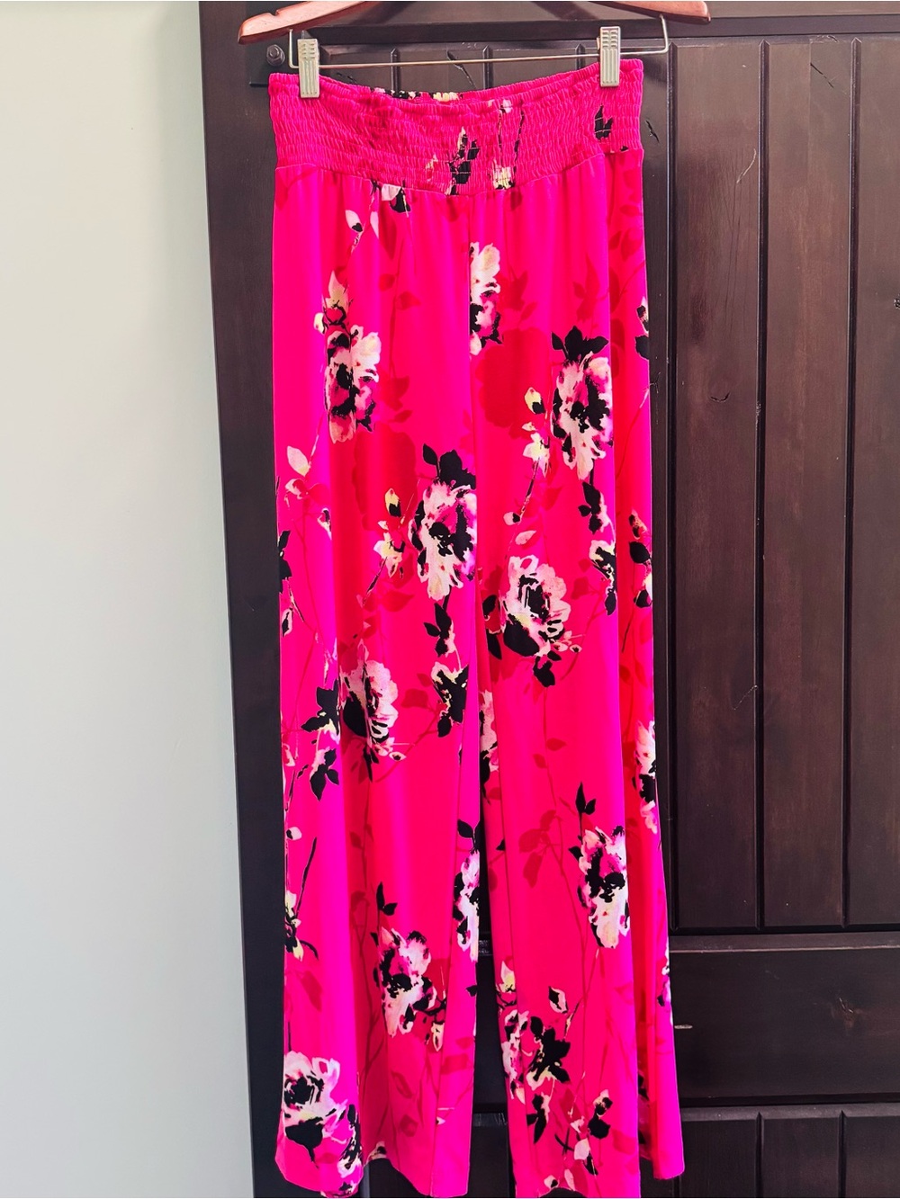 Bar III Hot Pink Floral Palazzo pants